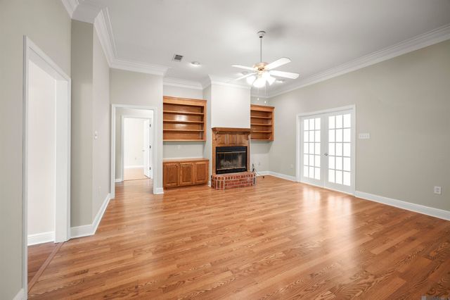 9757 Shiloh Ct, Denham Springs, LA 70726