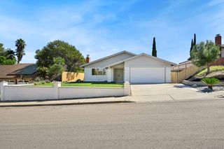 12437 Ridgeton Dr, Lakeside, CA 92040