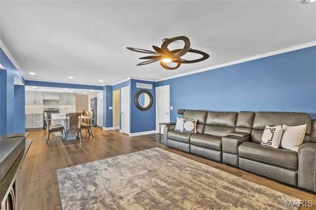 36 Quakers Place, O'fallon, MO 63366