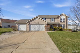 36 Quakers Place, O'fallon, MO 63366