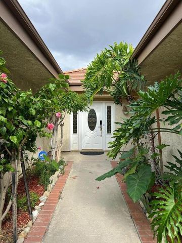 11651 Poplar Street, Loma Linda, CA 92354