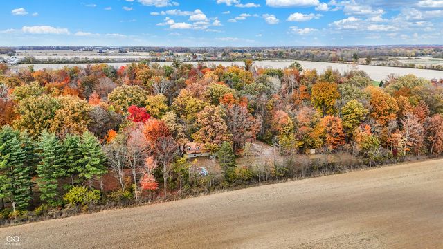 4135 W 100 S, New Palestine, IN 46163