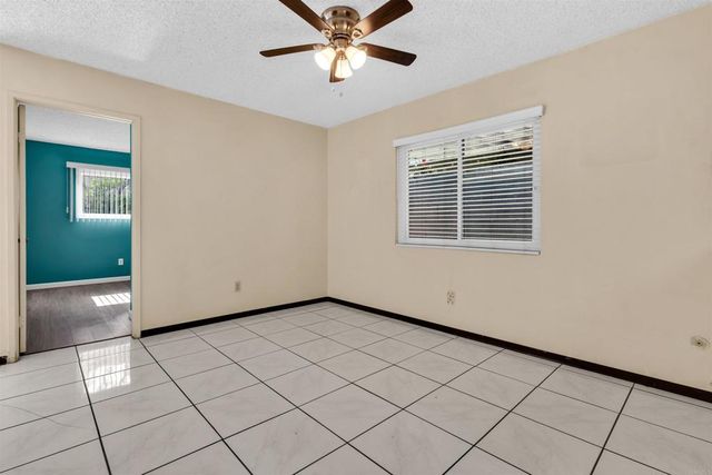 1938 Avenida De La Cruz, San Ysidro, CA 92173