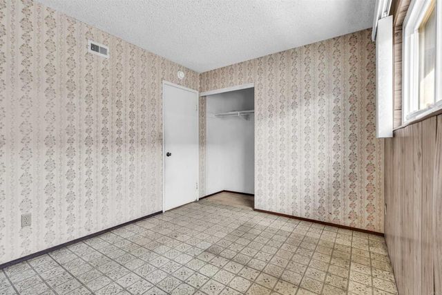 1938 Avenida De La Cruz, San Ysidro, CA 92173