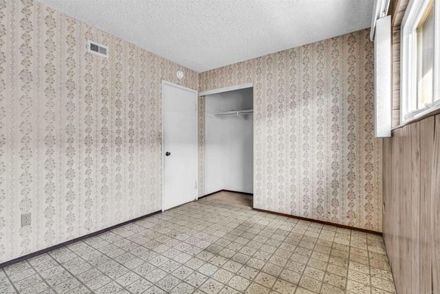 1938 Avenida De La Cruz, San Ysidro, CA 92173