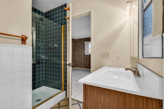 1938 Avenida De La Cruz, San Ysidro, CA 92173