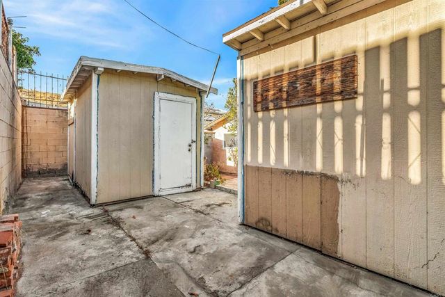 1938 Avenida De La Cruz, San Ysidro, CA 92173