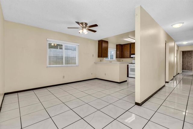 1938 Avenida De La Cruz, San Ysidro, CA 92173