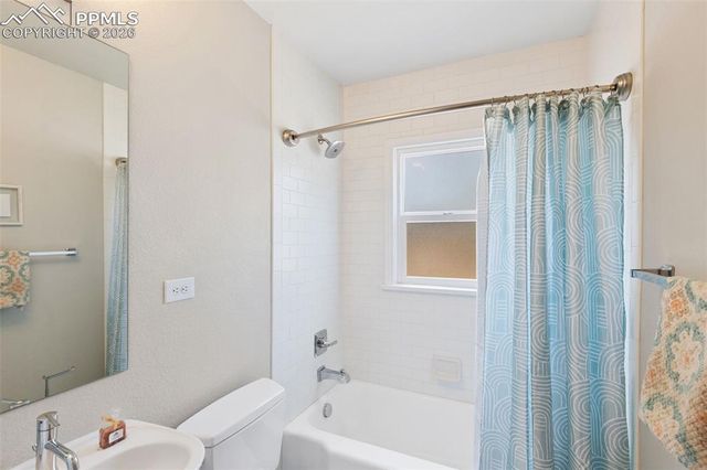 1023 E San Miguel Street, Colorado Springs, CO 80903