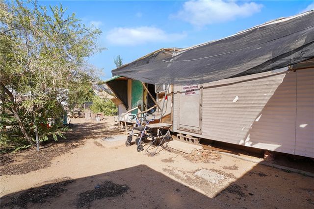 3199 E Potter Avenue, Kingman, AZ 86409