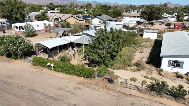 3199 E Potter Avenue, Kingman, AZ 86409