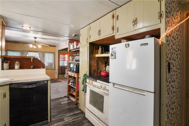 3199 E Potter Avenue, Kingman, AZ 86409