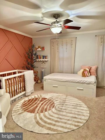 6035 CROWN ROYAL CIR, Alexandria, VA 22310