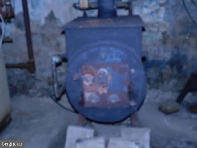 100 N FIFTH ST, Mifflintown, PA 17059