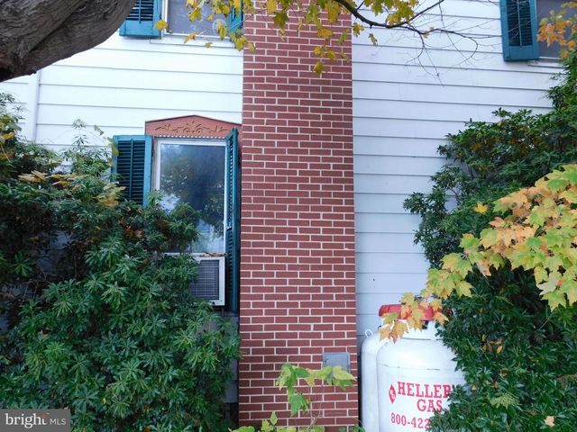 100 N FIFTH ST, Mifflintown, PA 17059