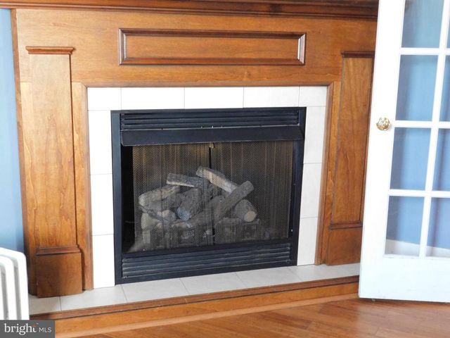 100 N FIFTH ST, Mifflintown, PA 17059