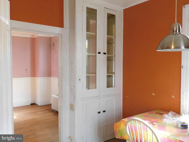 100 N FIFTH ST, Mifflintown, PA 17059