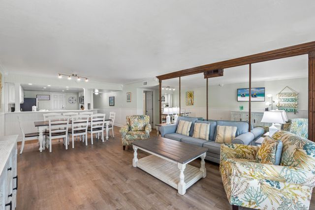 900 Gulf Shore Drive, 2082, Destin, FL 32541