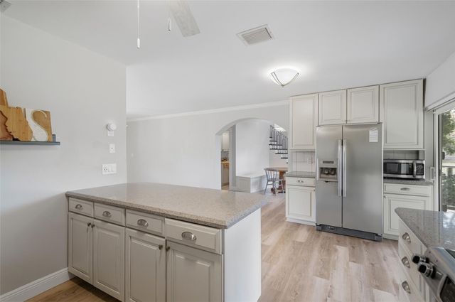 649 NW 30th Street, Wilton Manors, FL 33311