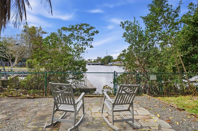 649 NW 30th Street, Wilton Manors, FL 33311