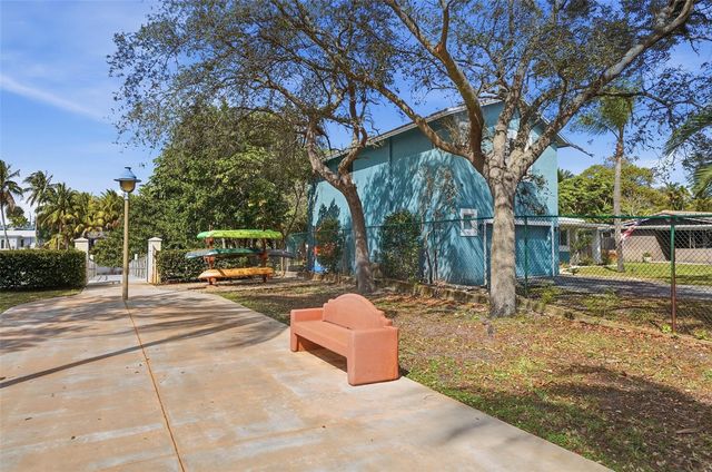 649 NW 30th Street, Wilton Manors, FL 33311
