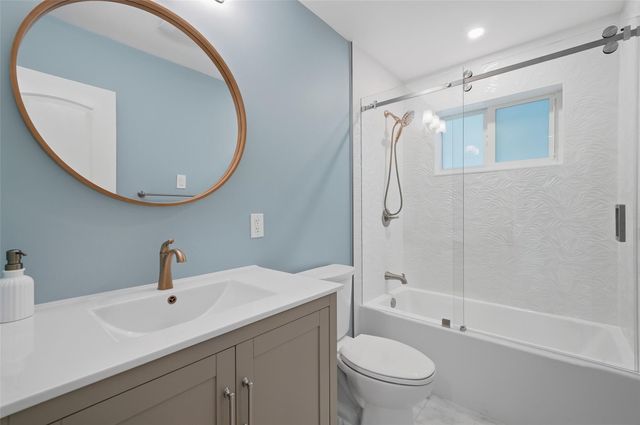 649 NW 30th Street, Wilton Manors, FL 33311