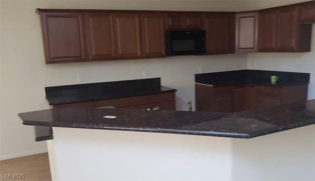 452 Crocus Hill Street, Las Vegas, NV 89138