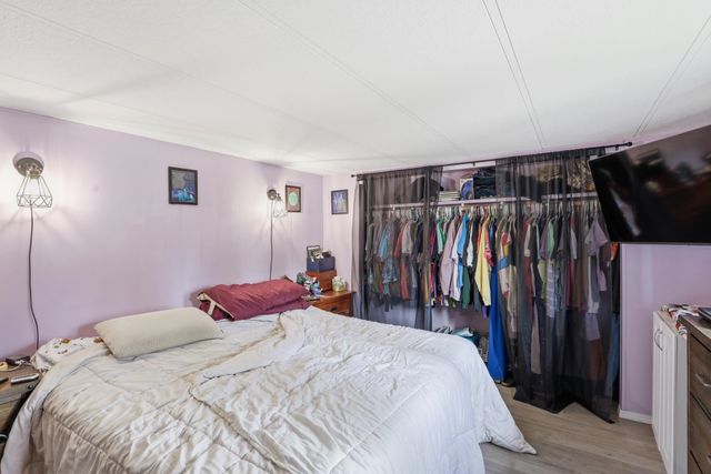 15005 N Shenandoah Forest Ln, Mead, WA 99021
