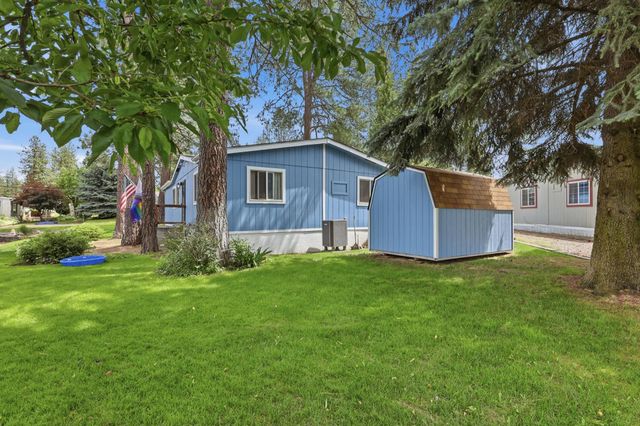 15005 N Shenandoah Forest Ln, Mead, WA 99021