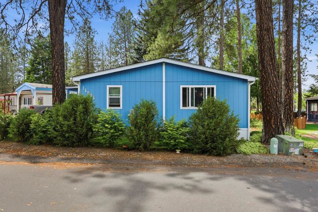 15005 N Shenandoah Forest Ln, Mead, WA 99021