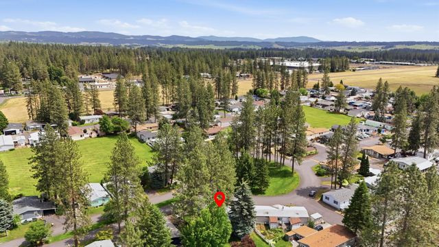 15005 N Shenandoah Forest Ln, Mead, WA 99021