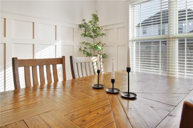 958 Stone Street, Cave Springs, AR 72718