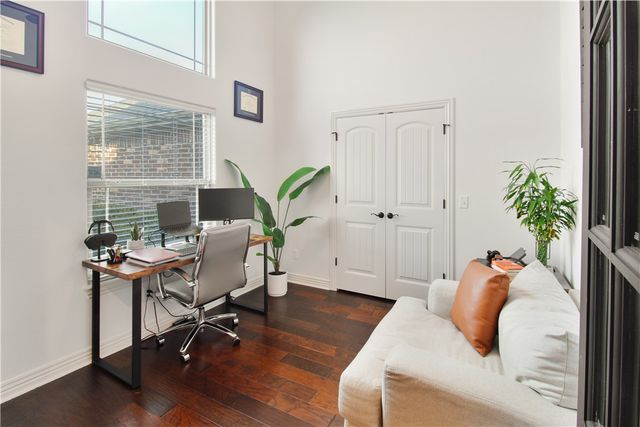 958 Stone Street, Cave Springs, AR 72718