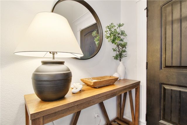 958 Stone Street, Cave Springs, AR 72718