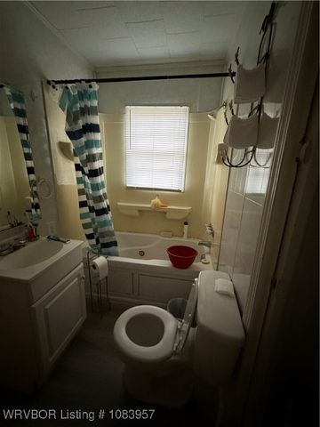 406 E Rosedale Street, Paris, AR 72855