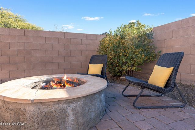 10440 S Painted Mare Drive, Vail, AZ 85641