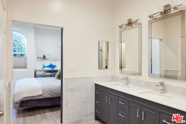 13020 Pacific Promenade 102, Los Angeles, CA 90094