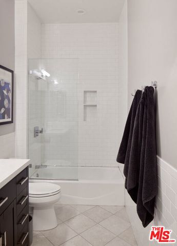 13020 Pacific Promenade 102, Los Angeles, CA 90094