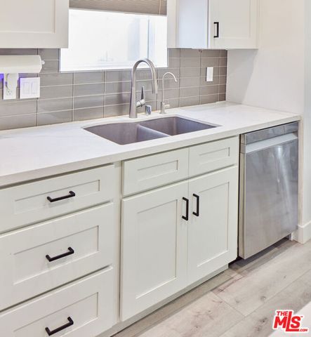 13020 Pacific Promenade 102, Los Angeles, CA 90094