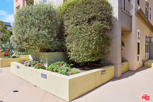 13020 Pacific Promenade 102, Los Angeles, CA 90094