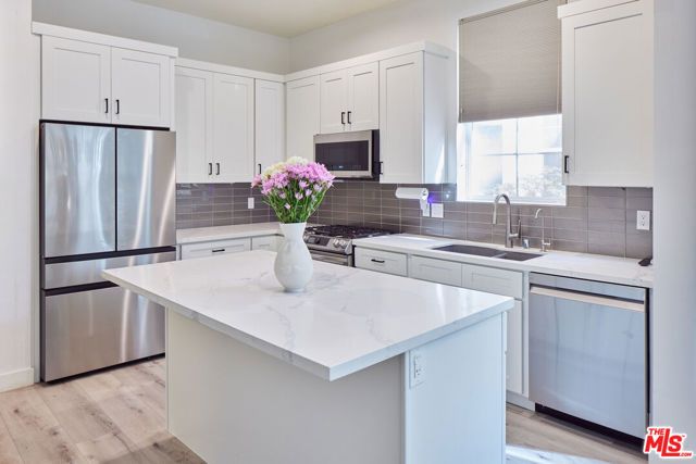 13020 Pacific Promenade 102, Los Angeles, CA 90094
