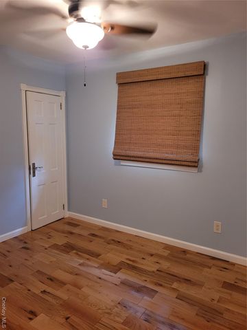 31 Apricot Road, Rocky Point, NY 11778