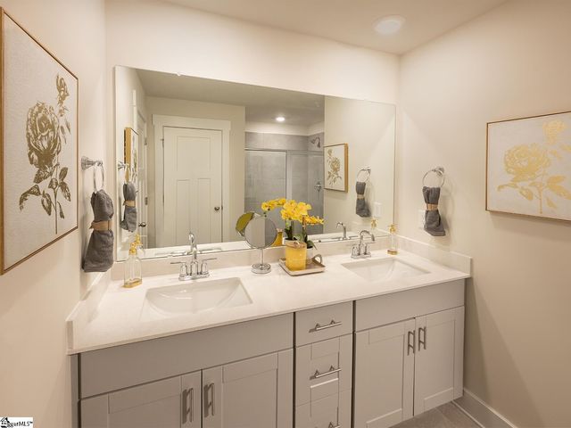 985 Penfold Pointe Pointe, Wellford, SC 29385