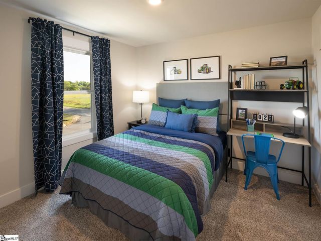 985 Penfold Pointe Pointe, Wellford, SC 29385