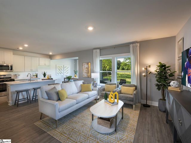 985 Penfold Pointe Pointe, Wellford, SC 29385