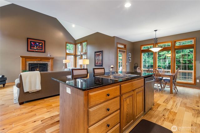 735 Ivy Street, Lynden, WA 98264