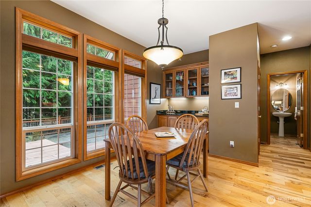 735 Ivy Street, Lynden, WA 98264