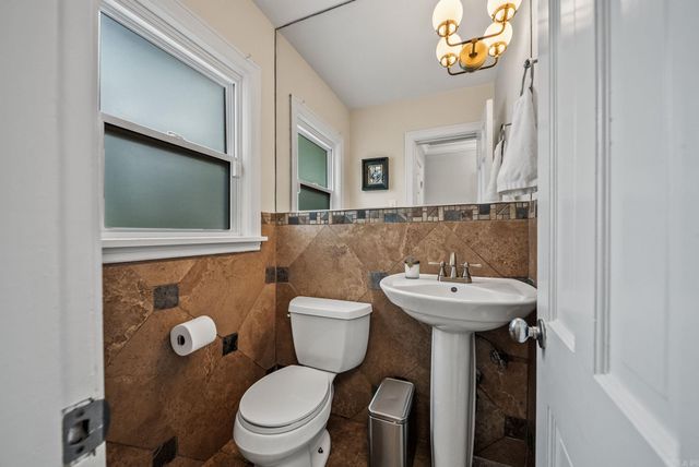 5119 E Crestwood, Little Rock, AR 72207