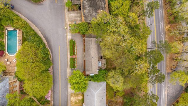 5119 E Crestwood, Little Rock, AR 72207