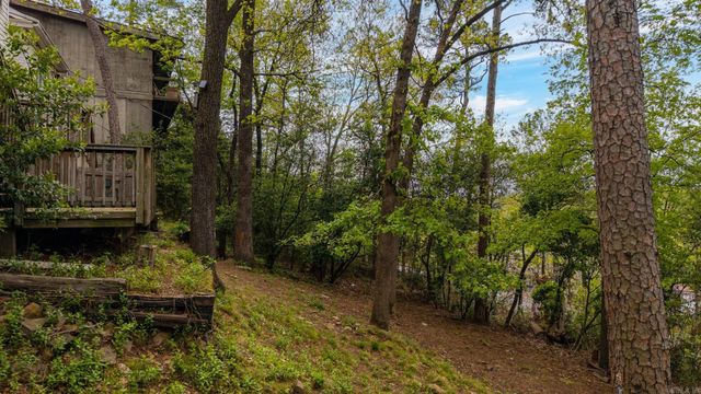 5119 E Crestwood, Little Rock, AR 72207